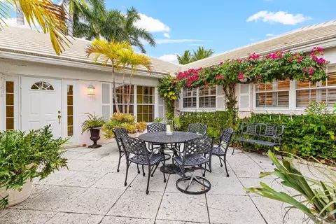 4596 Sanderling Cir W, Boynton Beach, FL 33436