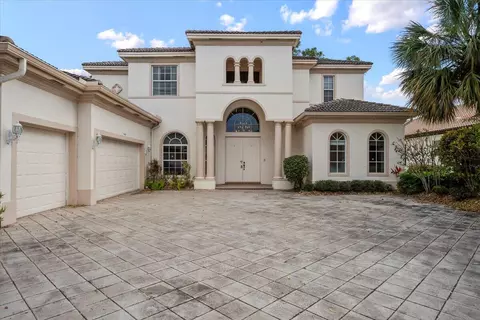9165 Pineville Dr, Lake Worth, FL 33467