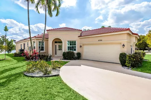 9790 Scribner Ln, Wellington, FL 33414