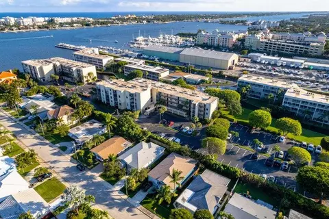 890 N Federal Hwy #202, Lantana, FL 33462