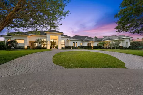 18338 Guardian Cir, Boca Raton, FL 33496