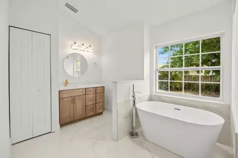 1026 SW Macao Ave, Port Saint Lucie, FL 34953