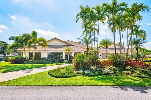 5221 Estates Dr, Delray Beach, FL 33445
