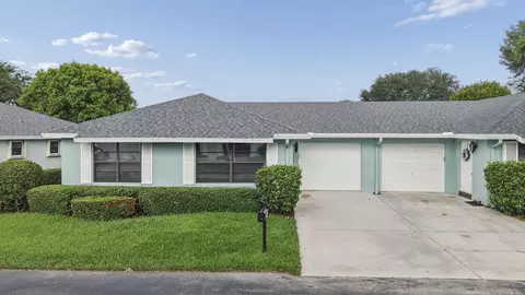 9860 Pecan Tree Dr #A, Boynton Beach, FL 33436