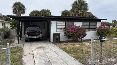 615 52nd St, West Palm Beach, FL 33407