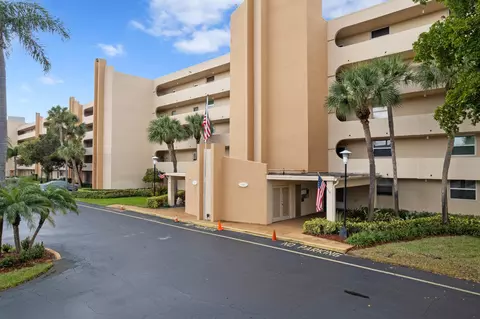 6461 NW 2nd Ave #415, Boca Raton, FL 33487