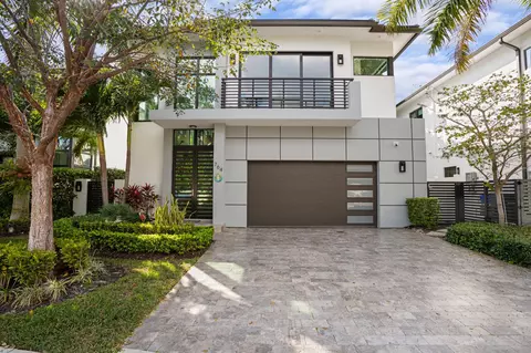 764 Lake Trl, Delray Beach, FL 33483