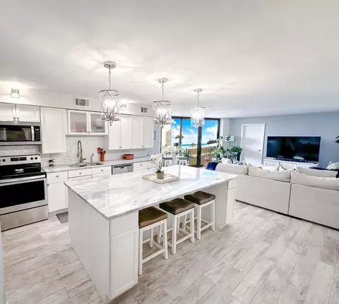 2800 N Ocean Dr #B-2D, Singer Island, FL 33404