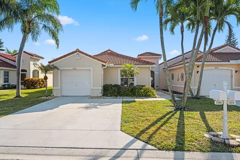7266 Burgess Dr, Lake Worth, FL 33467