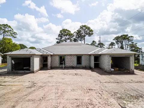 1167 Schumann Dr, Sebastian, FL 32958