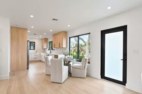1320 S Deerfield Ave, Deerfield Beach, FL 33441