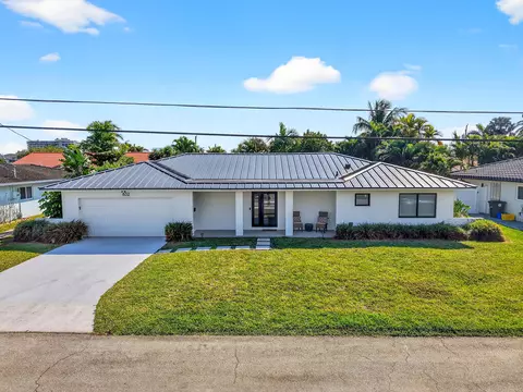 832 Appleby St, Boca Raton, FL 33487