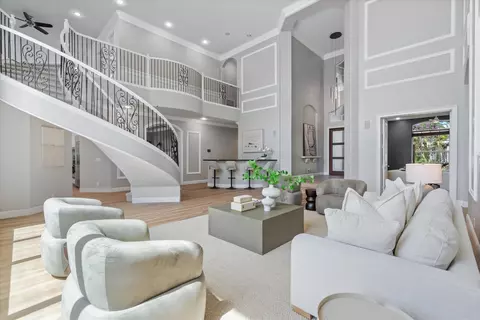 432 Savoie Dr, Palm Beach Gardens, FL 33410