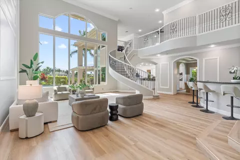 432 Savoie Dr, Palm Beach Gardens, FL 33410