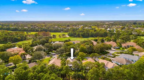 View/Area - 3498 SE Doubleton Dr, Stuart, FL 34997 photo 4 of 10