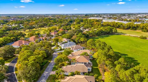 View/Area - 3498 SE Doubleton Dr, Stuart, FL 34997 photo 5 of 10