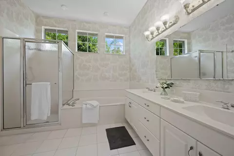 Bath - 3498 SE Doubleton Dr, Stuart, FL 34997 photo 1 of 3