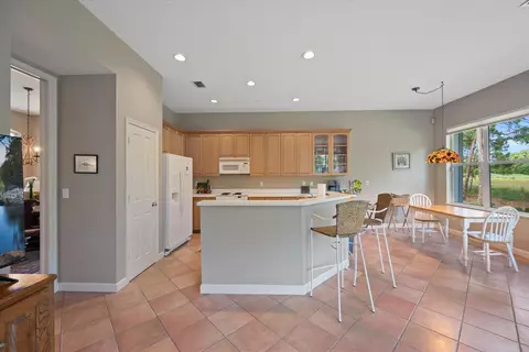 Kitchen - 3498 SE Doubleton Dr, Stuart, FL 34997 photo 4 of 5
