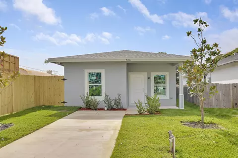 706 21st St, West Palm Beach, FL 33407
