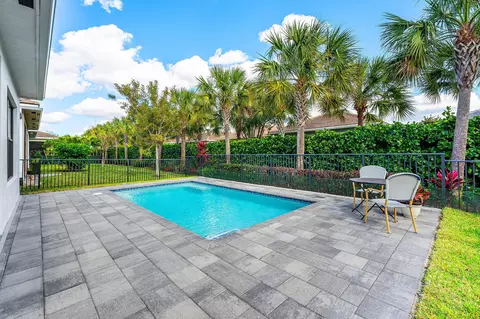 16047 Key Biscayne Ln, Westlake, FL 33470
