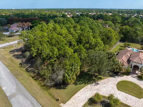 8311 Calumet Ct, Port St Lucie, FL 34986