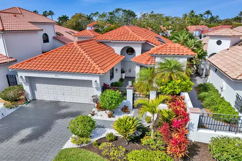 5851 NW 21st Ave, Boca Raton, FL 33496