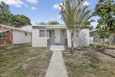 2515 Roosevelt St, Hollywood, FL 33020