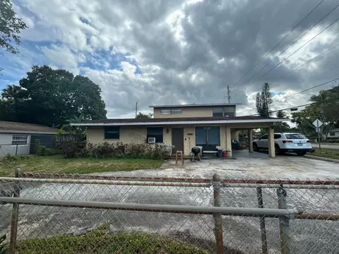3390 NW 8th Pl, Lauderhill, FL 33311
