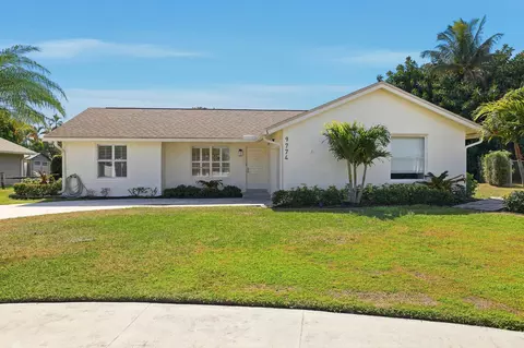 9774 Lancaster Pl, Boca Raton, FL 33434