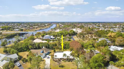 2610 SErickson Dr, Port Saint Lucie, FL 34984