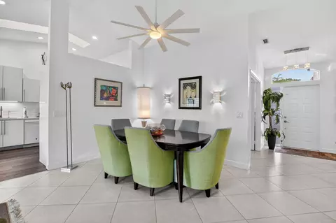 17227 Boca Club Blvd #3, Boca Raton, FL 33487