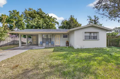 303 SW 2nd Ave, Delray Beach, FL 33444