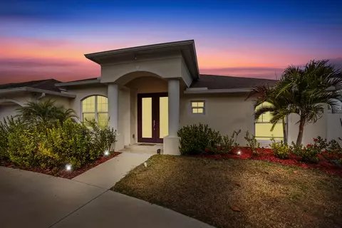 101 SW Nativity Ter, Port Saint Lucie, FL 34984