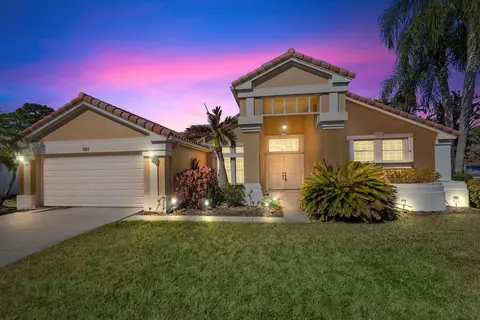 101 SW Pisces Ter, Port Saint Lucie, FL 34984