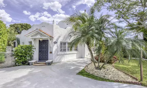 626 N J St, Lake Worth Beach, FL 33460