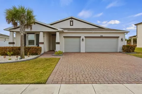 7608 NW Deysbrook Ln, Port Saint Lucie, FL 34987