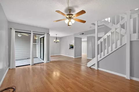 Living - 707 Stonewood Ct #19C, Jupiter, FL 33458 photo 5 of 13