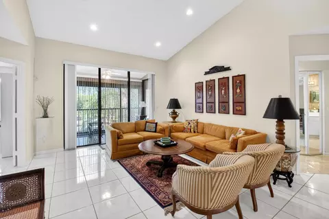 5099 Splendido Ct #X, Boynton Beach, FL 33437
