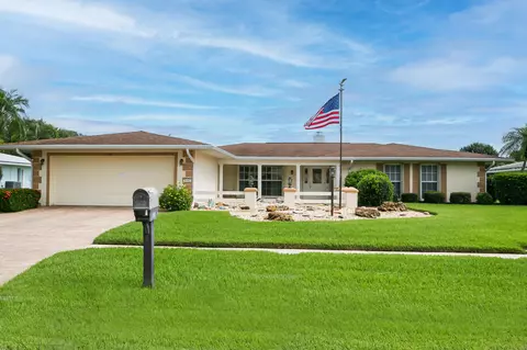 1491 SE Sunshine Ave, Port Saint Lucie, FL 34952