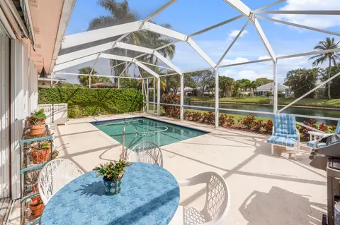 2013 Bedford Dr, Palm Beach Gardens, FL 33403
