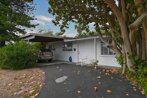 4231 Arbor Way, Palm Beach Gardens, FL 33410