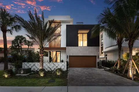 810 Palm Trl, Delray Beach, FL 33483