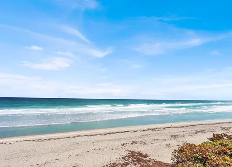 900 Ocean Dr #207, Juno Beach, FL 33408