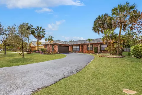 1280 NW 114th Ave, Coral Springs, FL 33071