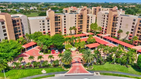 7201 Promenade Dr #102, Boca Raton, FL 33433