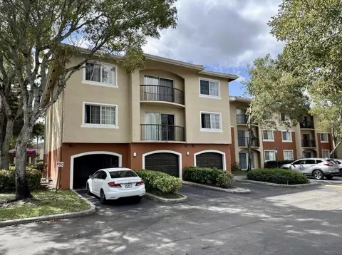 4191 N Haverhill Rd #405, West Palm Beach, FL 33417