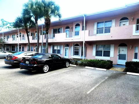 18081 SE Country Club Dr #37-363, Jupiter, FL 33469
