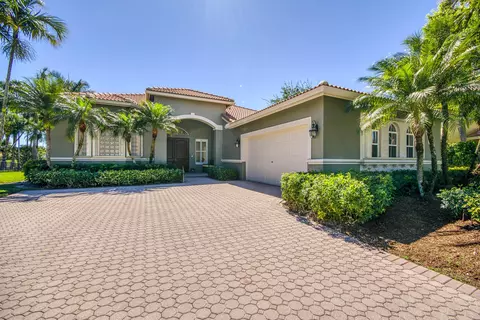 8387 Ironhorse Ct, West Palm Beach, FL 33412