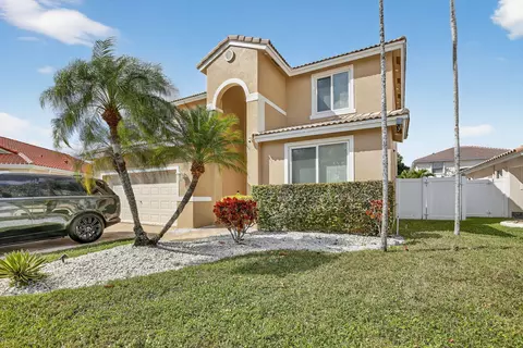 1583 SW 186th Ter, Pembroke Pines, FL 33029