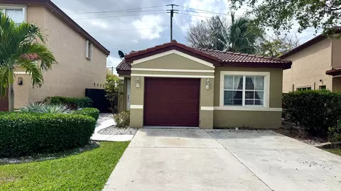 4274 NW 1st Pl, Deerfield Beach, FL 33442